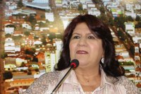 Dona Neide comemora aprovação de projeto que viabiliza parceira entre Senac e Prefeitura